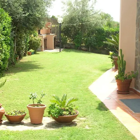 Casa Dei Fiori * Chia